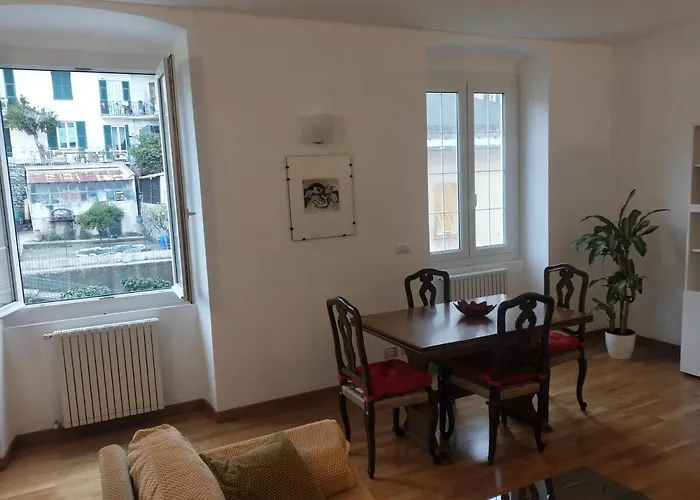 I Ciottoli Di * بولياسكو